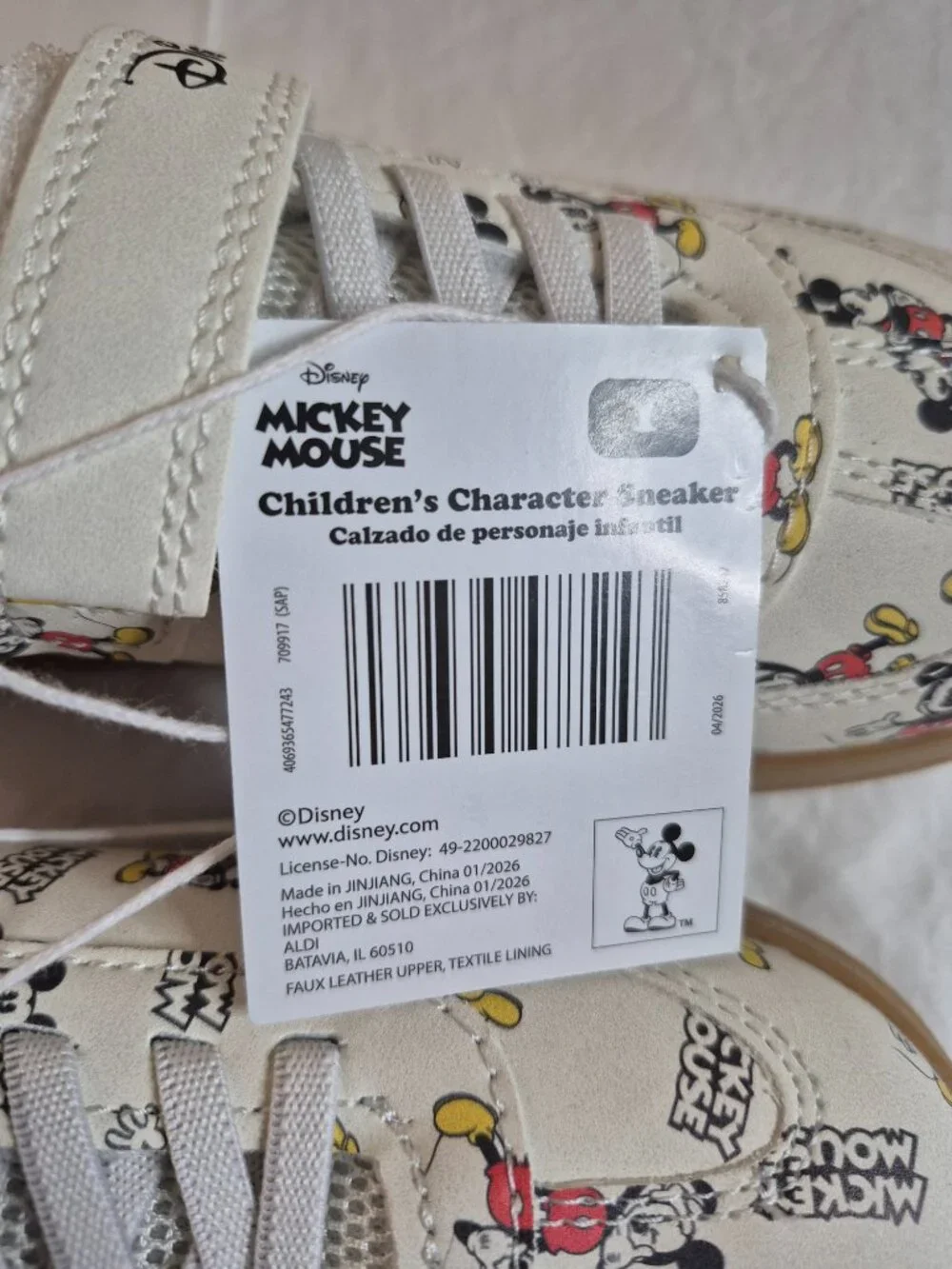 Disney Mickey And Friends Children’s Character Sneakers Size: 1,  NWB